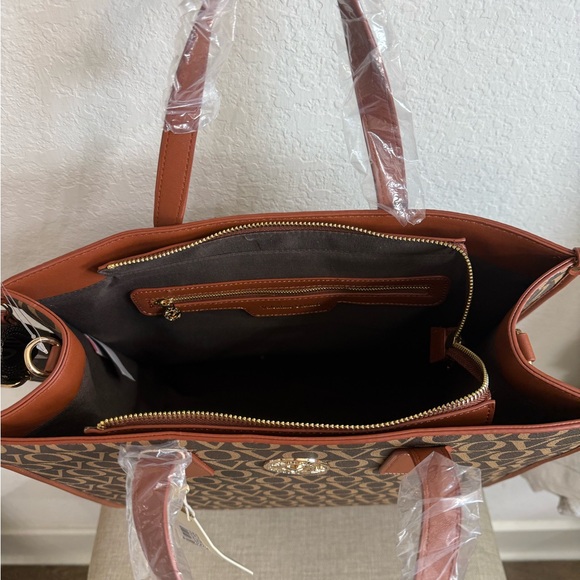 OVO Logo Patterned Tote in Brown and Tan - Picture 5 of 5